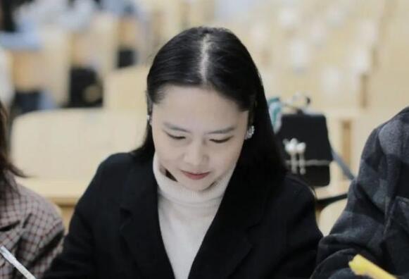 高爾夫旅游職業學院進大學校園 校園高爾夫 模擬高爾夫學院